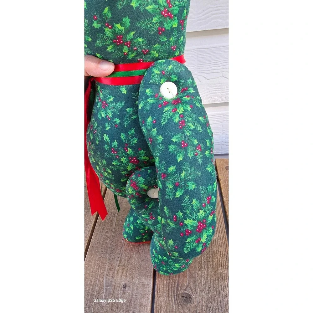 Handmade Christmas Holly Berry Jointed Teddy Bear Green Red Holiday Decor 18